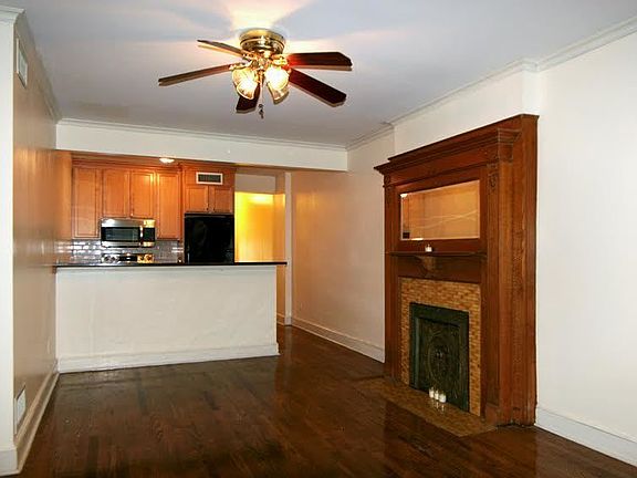 3rd image of 252 W 137th St #1