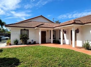7565 N Augusta Dr #0, Hialeah, FL 33015