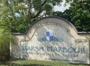 1002 Abaco Ln, Riviera Beach, FL 33404