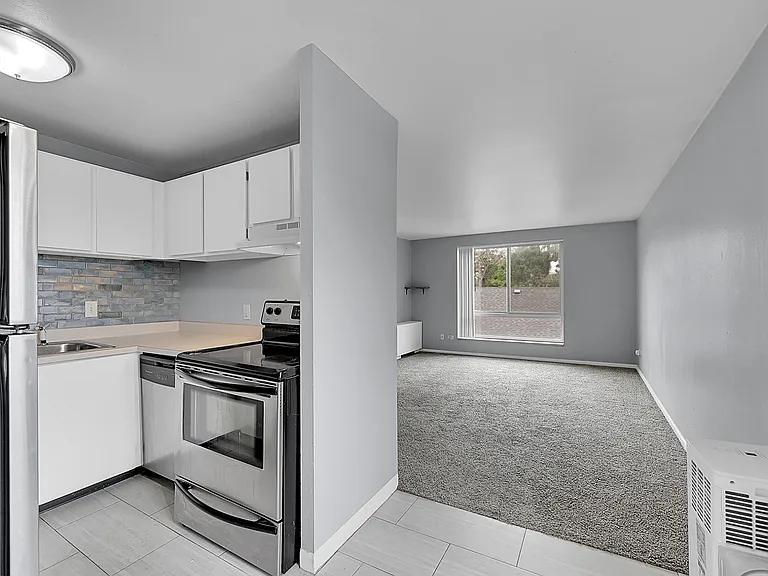 Vida Apartments — Photo 14