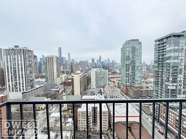 1212 N Lasalle St #2603 — Photo 2