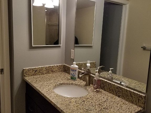 5th image of 217 Cypress Ln