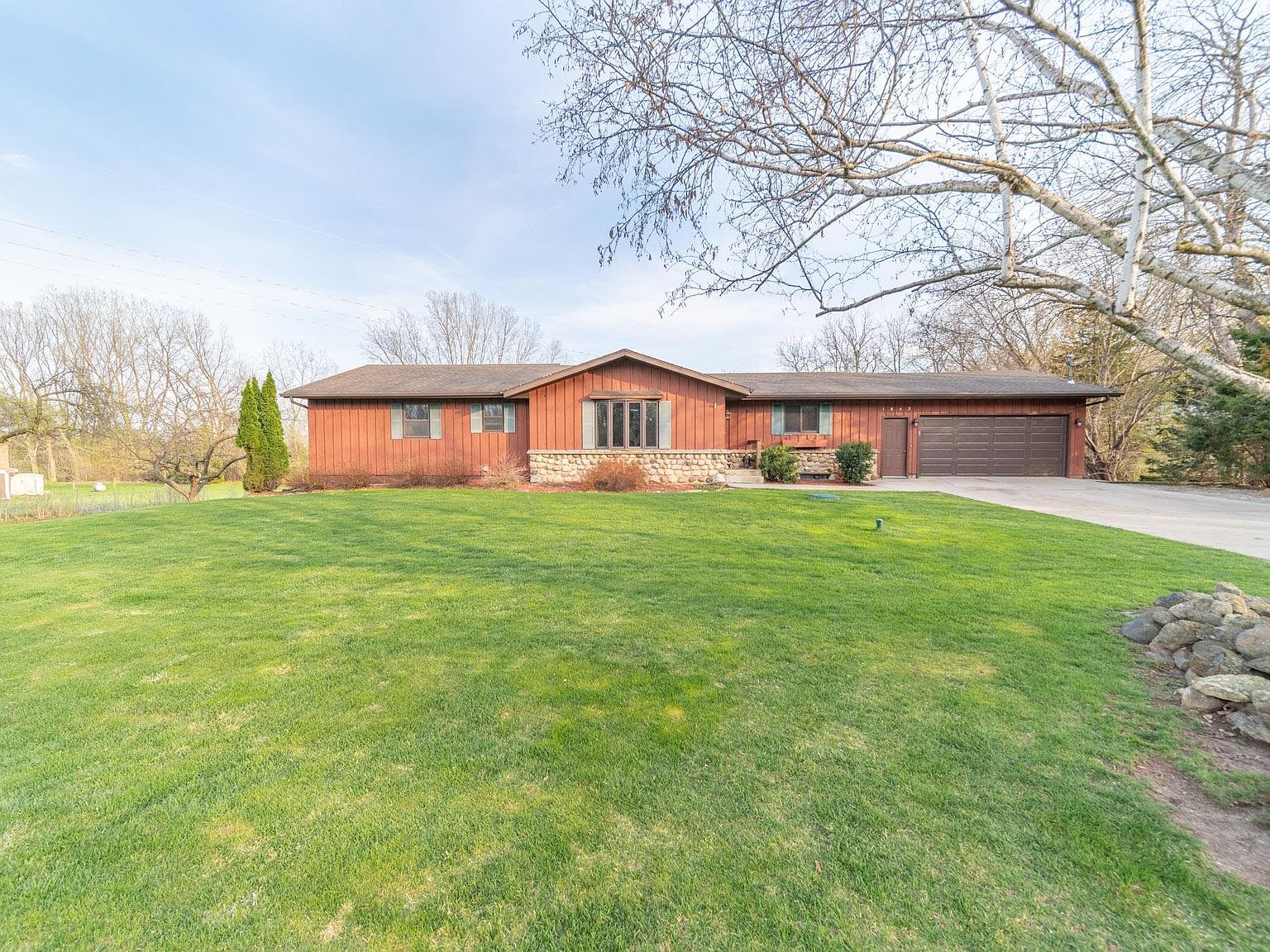 1842 Oakridge Rd, Neenah, WI 54956 Zillow