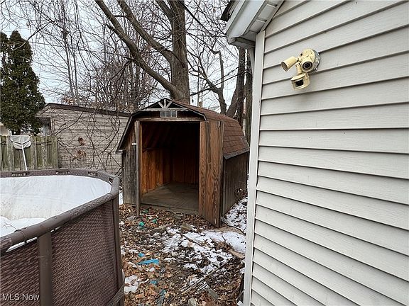 5th image of 1209 E 167th St