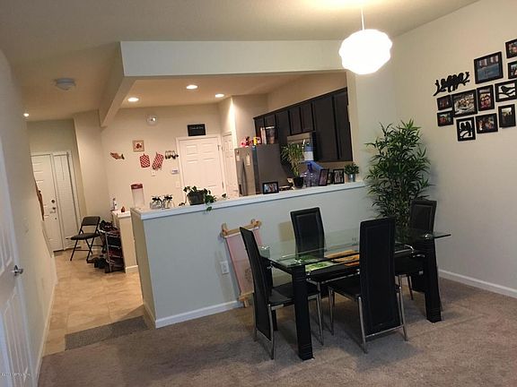 4th image of 6787 Roundleaf Dr