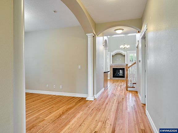 5th image of 773 Tukwila Dr