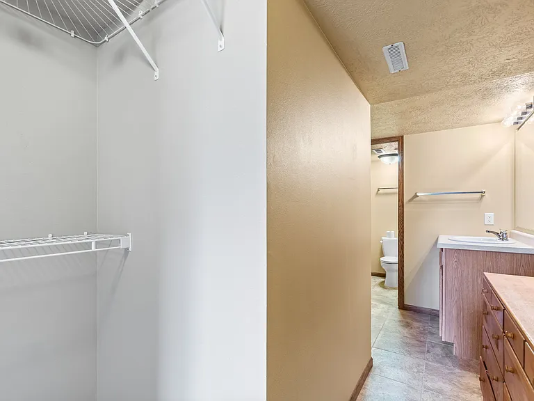 3717 E Mission St — Photo 11