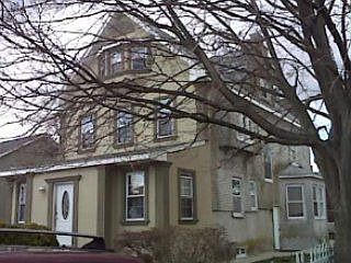 4th image of 153 E Market St