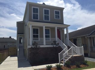 3717 General Pershing, New Orleans, LA 70125
