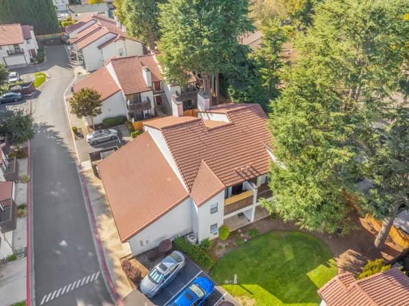 771 Williamsburg Way Unit C, Gilroy, CA 95020