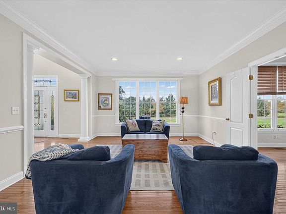 5th image of 11 Baker Way