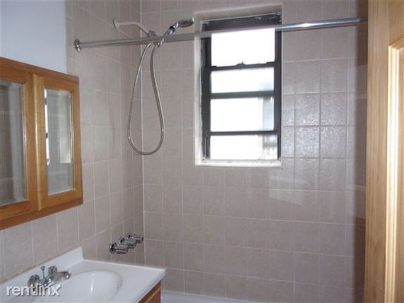 bathroom3