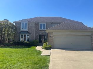 10824 Chaucer Dr, Willow Springs, IL 60480