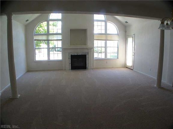 5th image of 3141 Egyptian Ln