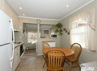 5th image of 175 Brooksite Dr
