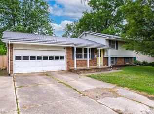 982 Thomas Dr, Ashland, OH 44805