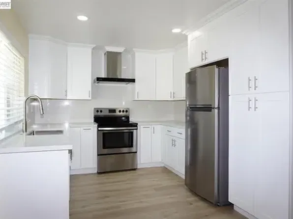 30888 Tidewater Dr, Union City, CA 94587
