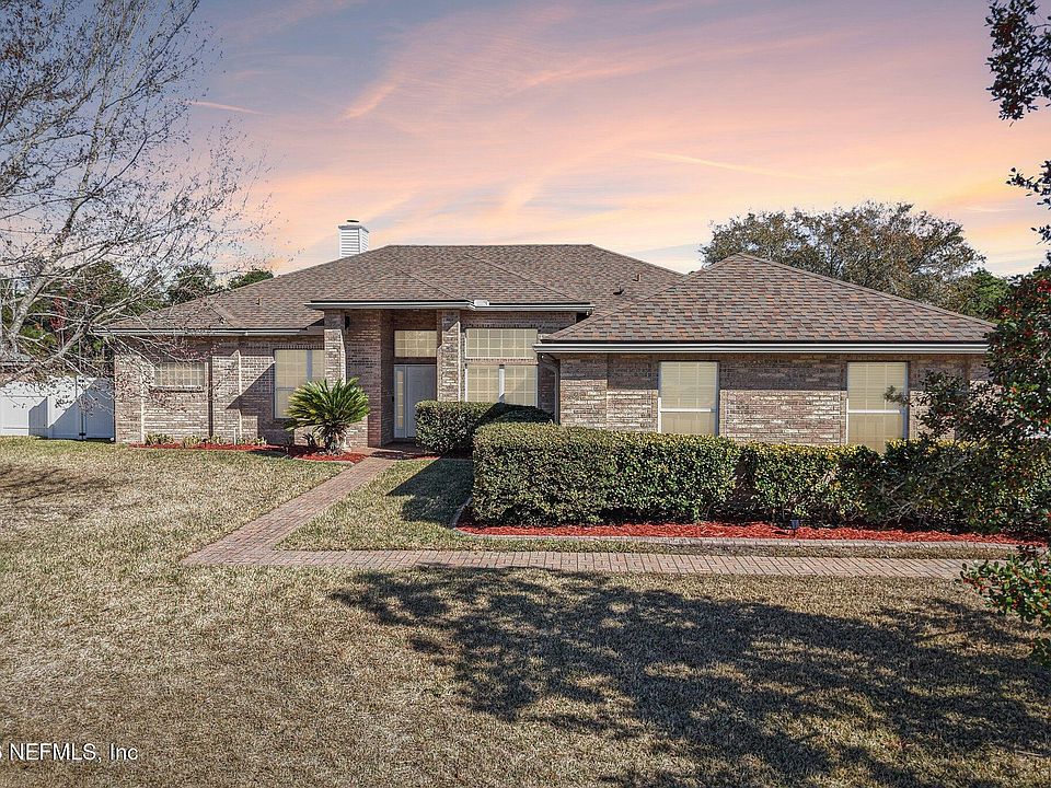 1st image of 10617 GRAYSON Court