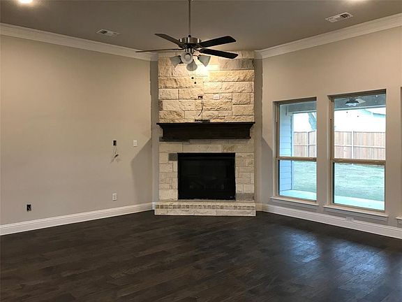 5th image of 175 W San Antonio St
