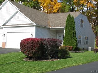 4127 Sandbar Ln, Liverpool, NY 13090