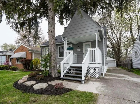 23737 Couzens Ave, Hazel Park, MI 48030