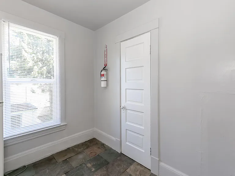 3719 S Thompson Ave #4 — Photo 11