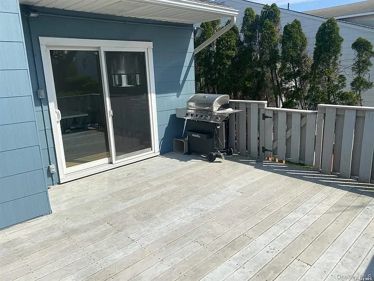 69 Tioga Ave — Photo 7