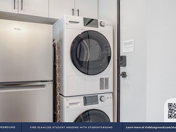 Washer/Dryer in Apartment