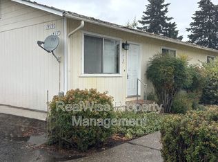 1419 Bebeau Ln, Sutherlin, OR 97479