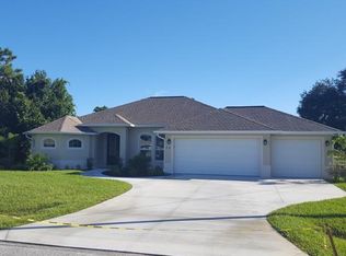 24 Pinehurst Ct, Rotonda West, FL 33947