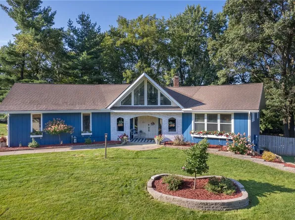 603 Manor Court, Altoona, WI 54720