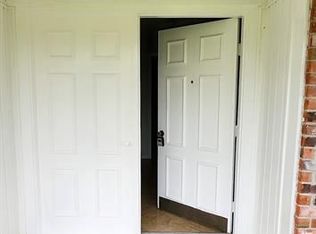 2714 Crowell Ln, Baytown, TX 77521