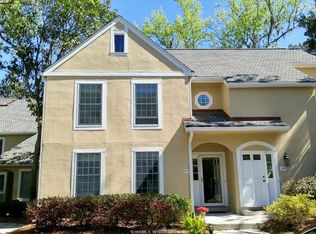 70 Shipyard Dr APT 294, Hilton Head Island, SC 29928