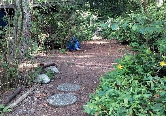path to upper yard