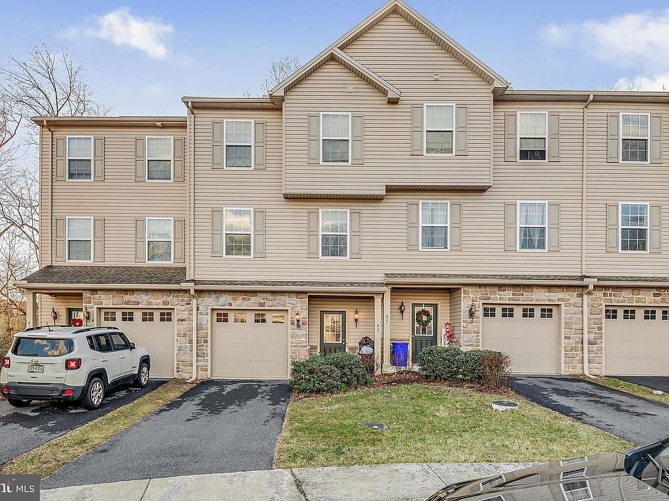 1st image of 45 Crooked Dr