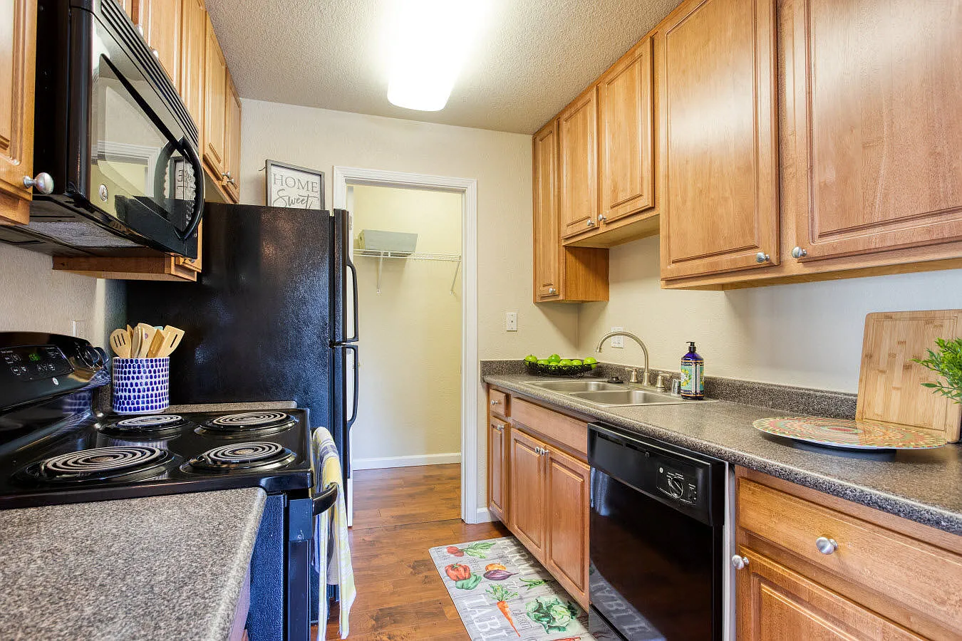 IMT Pleasant Hill — Photo 4