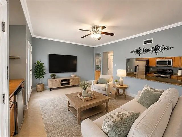 6743 Colbert St — Photo 10