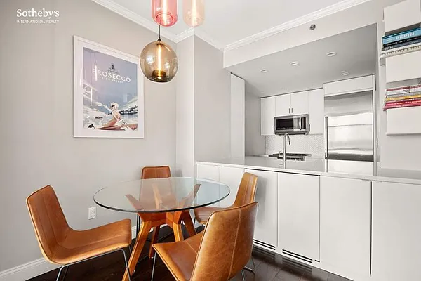 Rented by Sotheby's International Realty | media 3