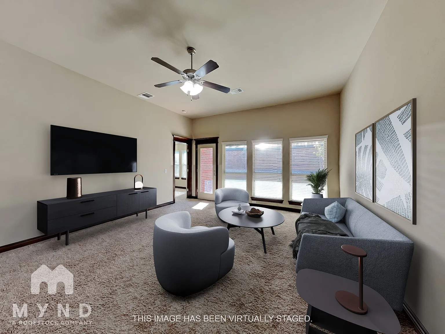 3 bed, 2.0 bath, 1474 sqft, $1,575 — Photo 2