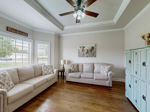 4th image of 15505 Versailles Rd