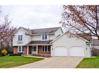 1431 Waterford Dr, Green Bay, WI 54313