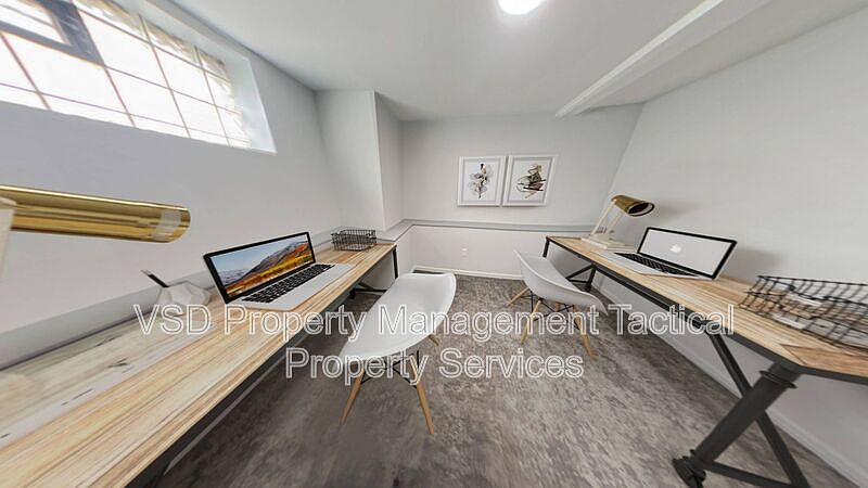 1st image of 18519 Underwood Ave