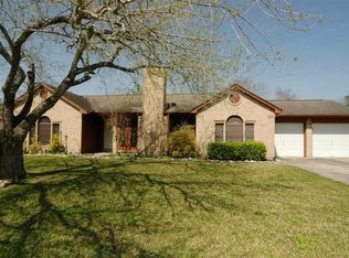 1303 Bayou Oak Dr, Friendswood, TX 77546