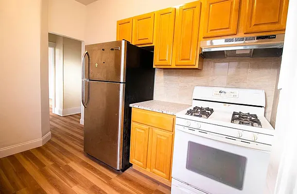 Rented by Sorensens Parkview Terrace Real Estate Inc | media 13