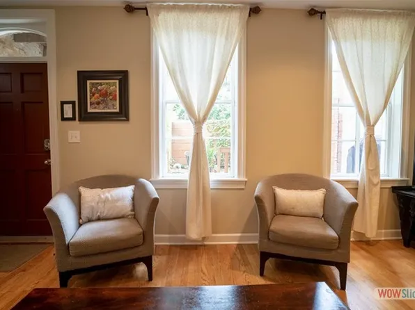 403 W Eugenie St APT 1F, Chicago, IL 60614
