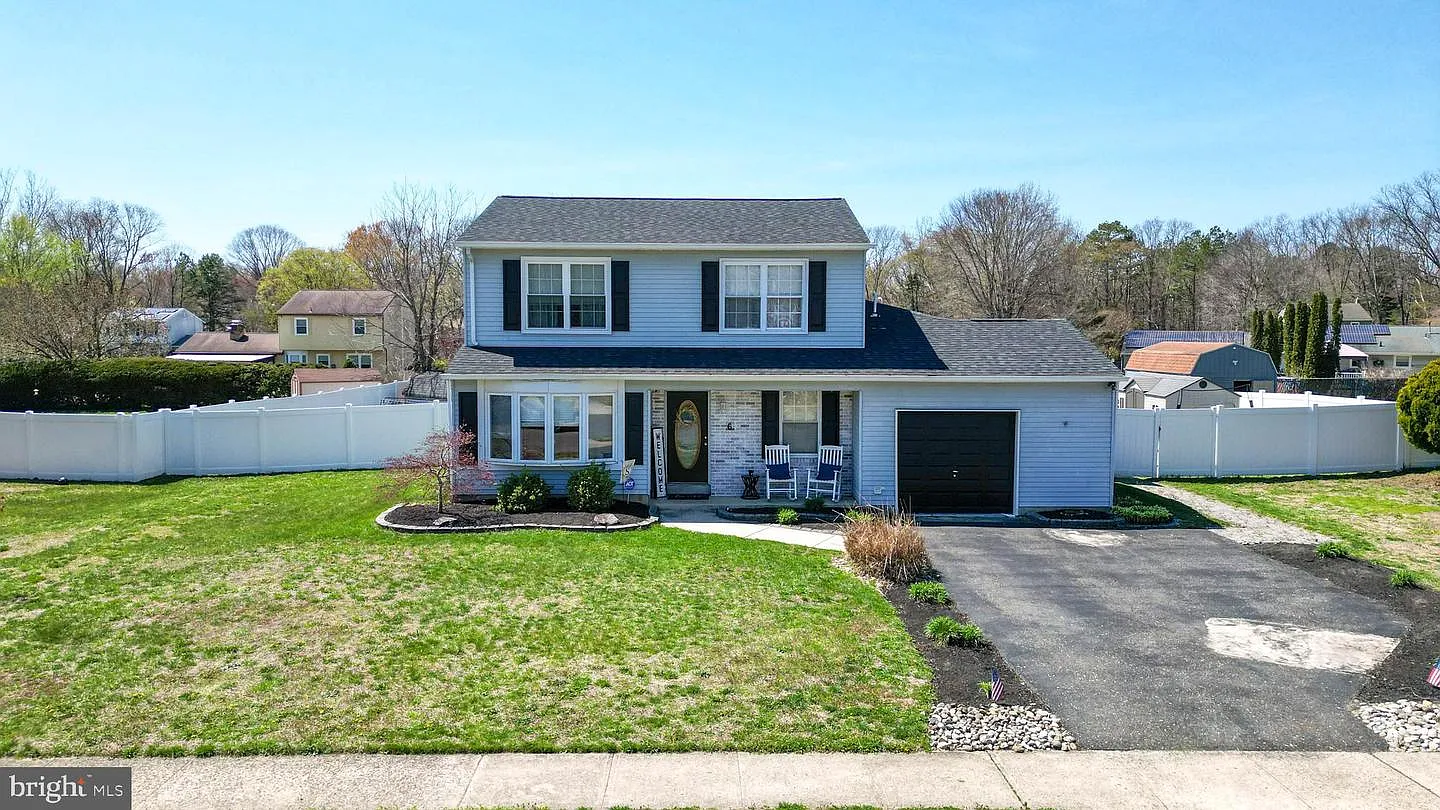 6 E Judith Dr photo 1