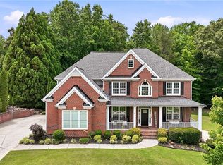 411 Hunting Hills Dr, Braselton, GA 30517
