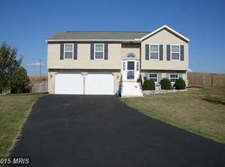 18836 Diller Dr, Hagerstown, MD 21742