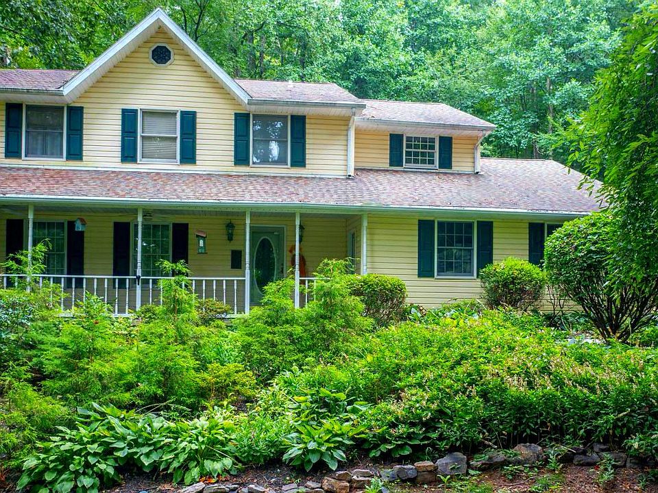 1st image of 23 Apple Ln