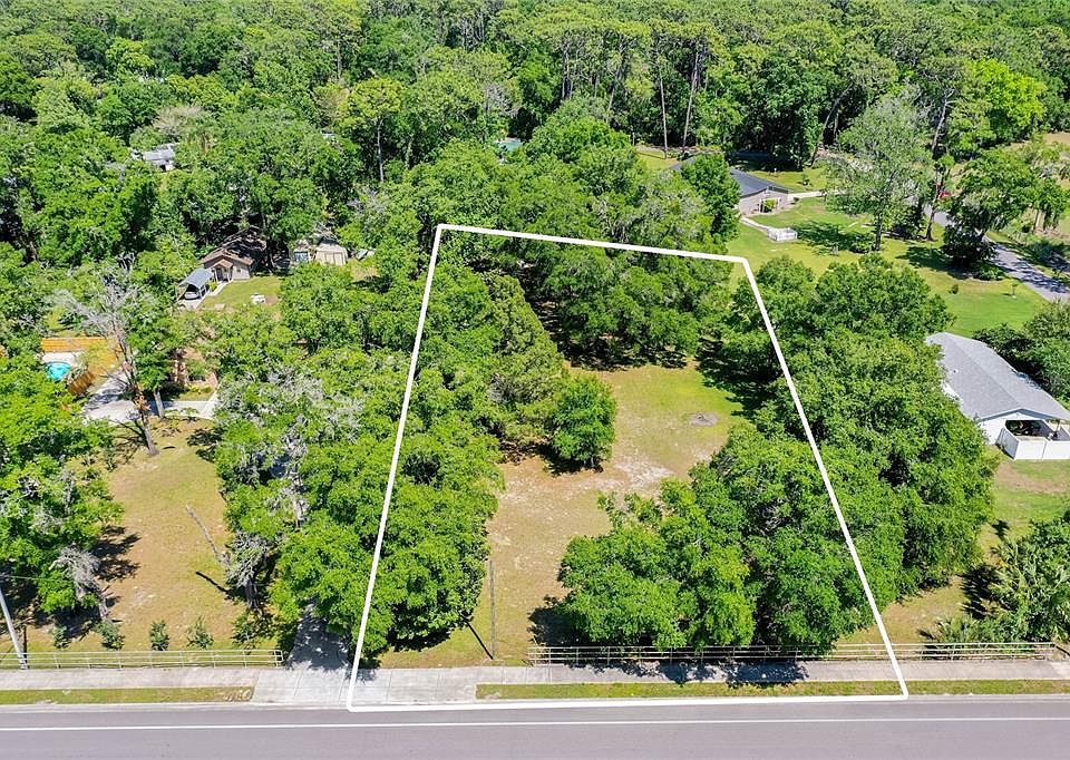 2nd image of 4813 Rock Springs Rd